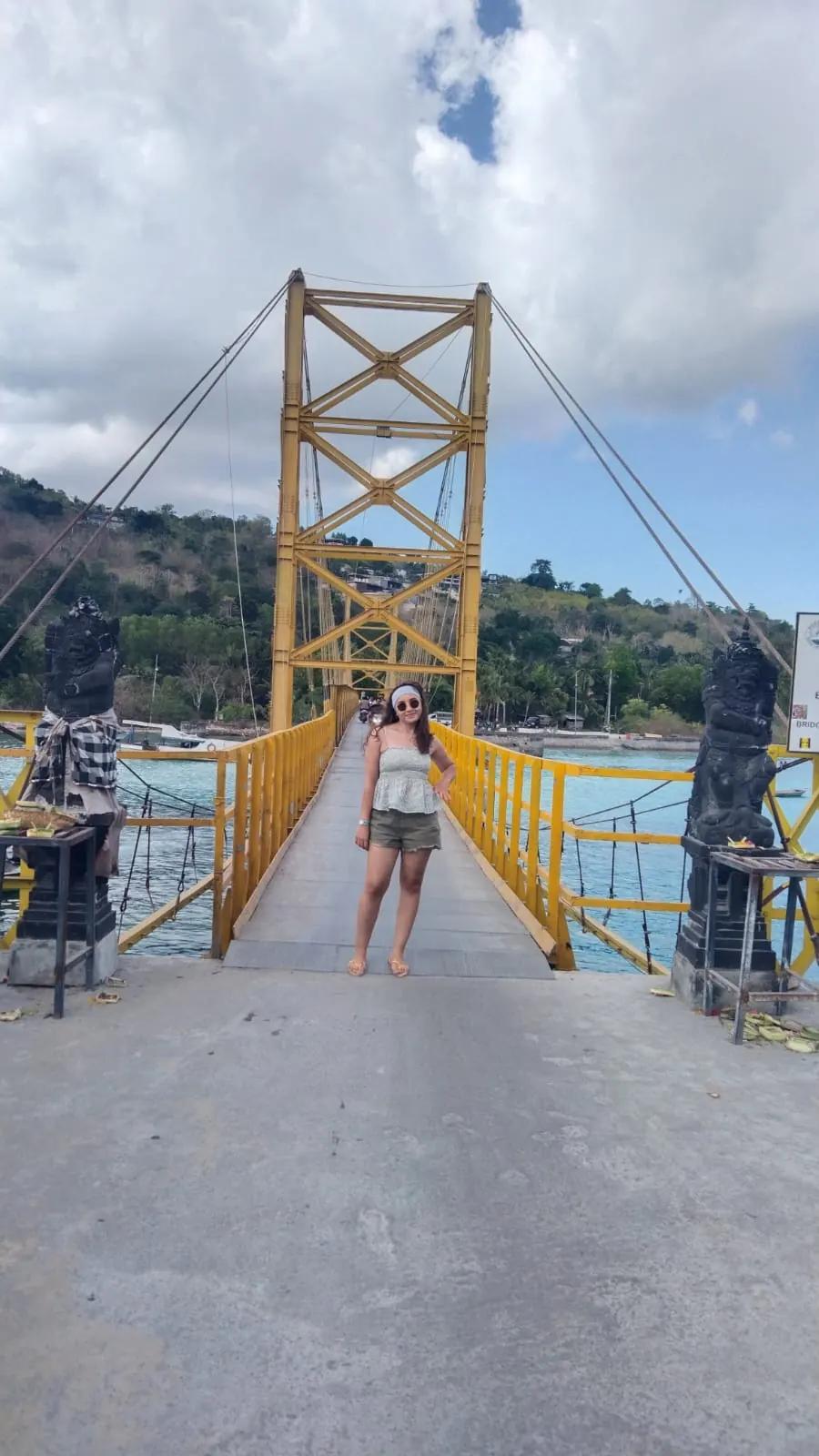 Balivana guest at Yellow Bridge between Nusa Lembongan and Nusa Ceningan, Bali